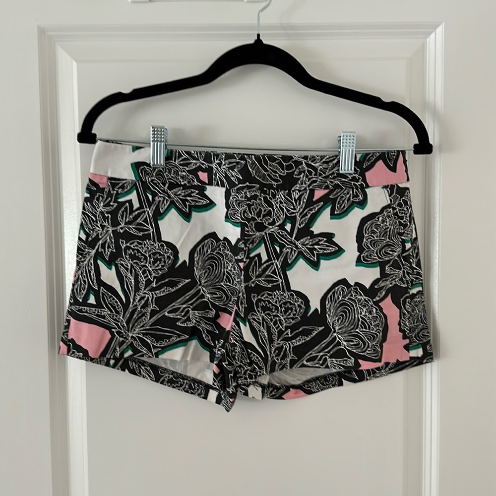 Express Shorts